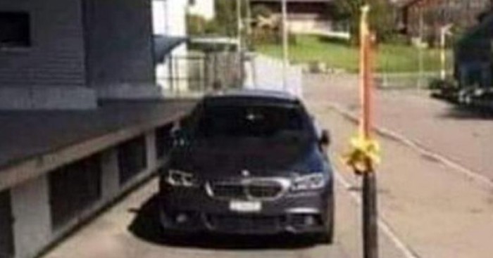 Vratio se iz izlaska i zaspao. Do ujutro je postao zvijezda Fejsa zbog urnebesne scene s parkinga!