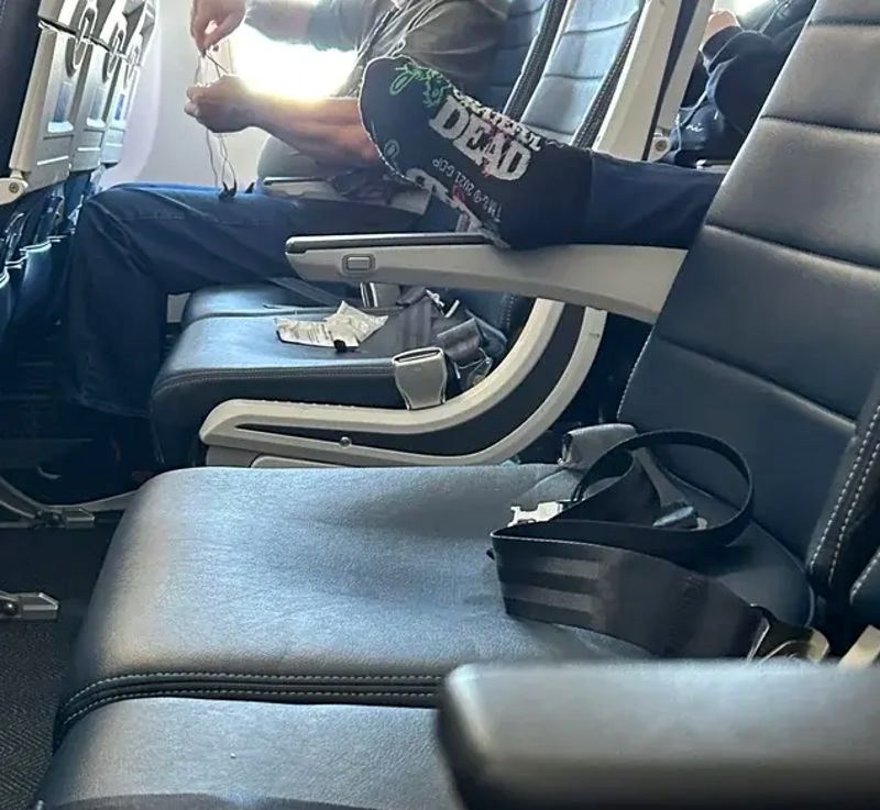 Kad će ljudi prestati ovo raditi? Odvratno je!