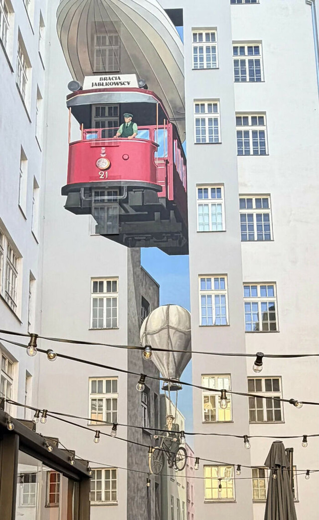 Leteći tramvaj u Varšavi