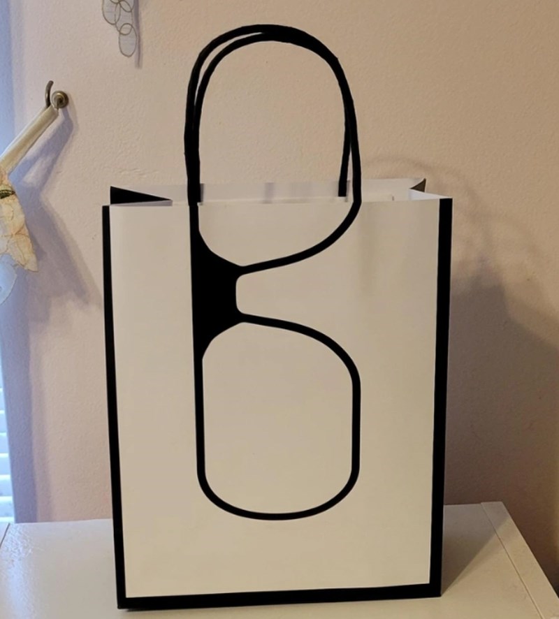 "Moja omiljena optika ima najbolje vrećice!"