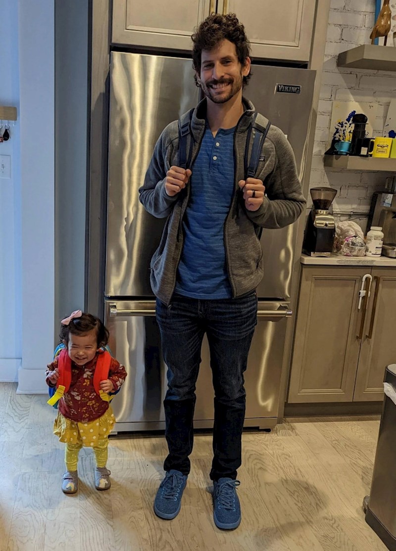 "Dobila je prvi ruksak i nije mogla sakriti sreću što sad izgleda kao ja"