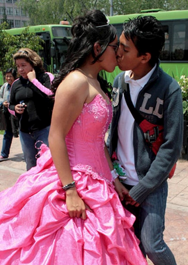 9. "Nikad neću shvatiti zašto ljudi namjerno upadaju u kadar dok se netko slika"