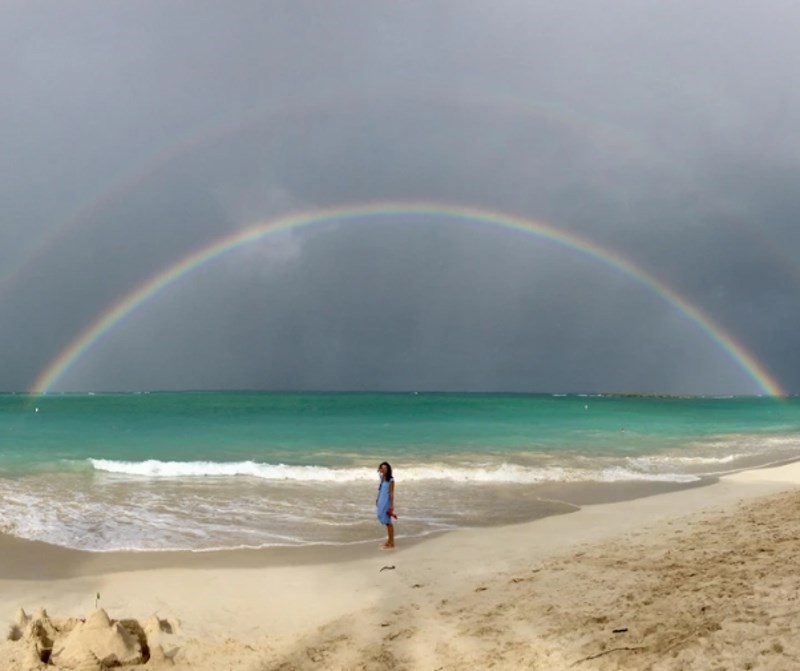 10. "Moja supruga i dvije duge na Havajima."