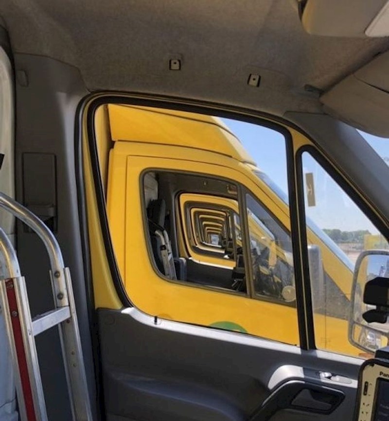 9. "Savršeno su ih parkirali"