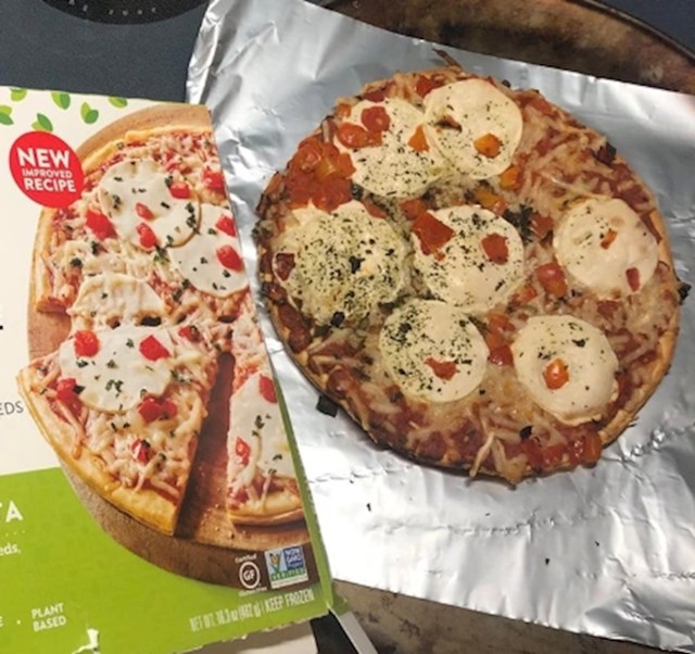 8. "Je li moguće da sam kupila pizzu koja zapravo izgleda kao ona na pakiranju?"