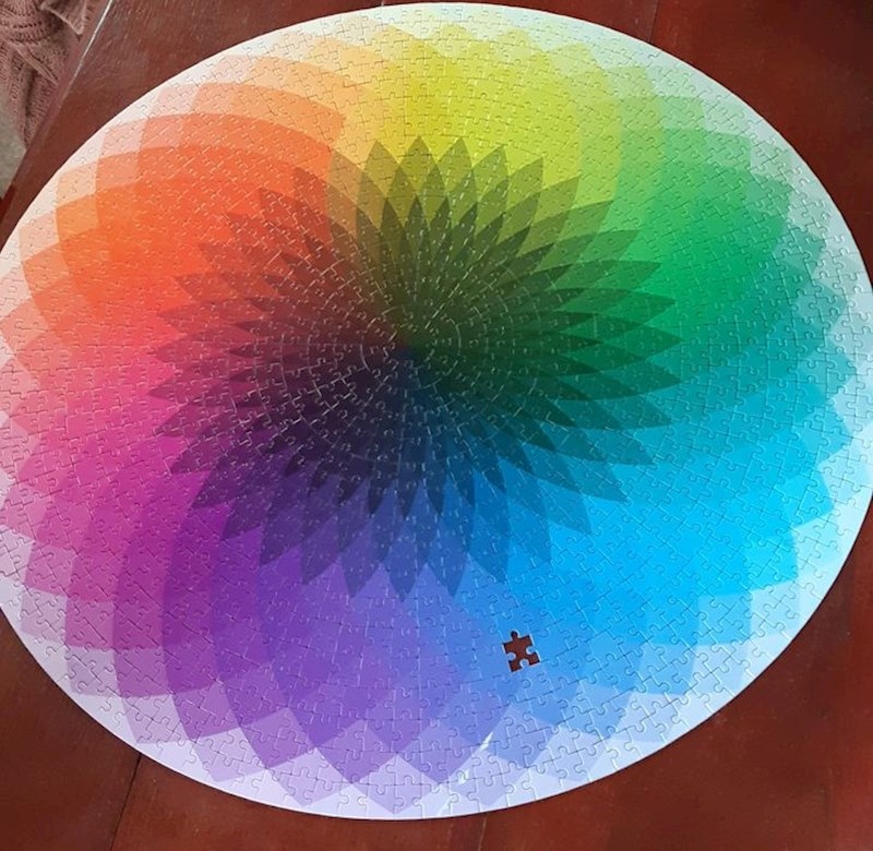 5. "Nakon sati i dana provedenih u slaganju puzzle, nedostaje jedna. Poludjet ću!!"