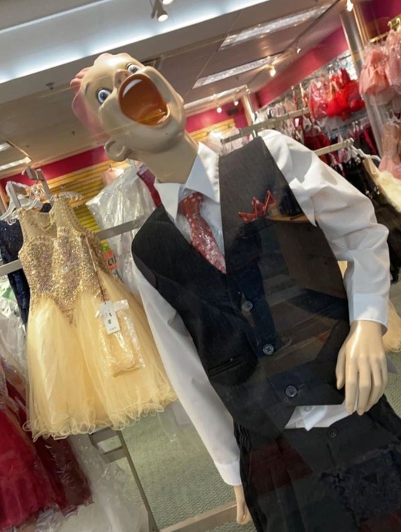 11. Ovakve lutke nas uvijek podsjećaju na jezive likove iz filmova