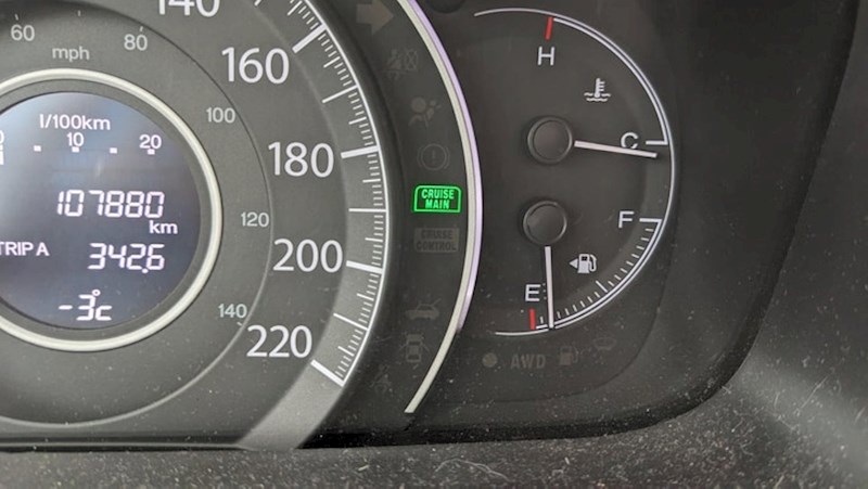 "Svaki put kad uđem u auto svoje žene uvijek ista priča!"