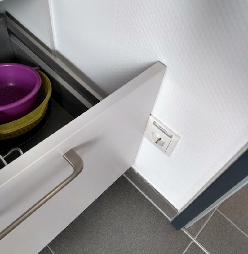 13. Nadamo se da je ladica barem donekle upotrebljiva