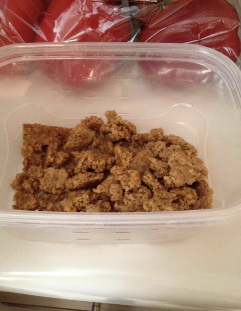 "Kad ispečemo kekse s čokoladom moja cura pojede samo čokoladu i ostavi keks"