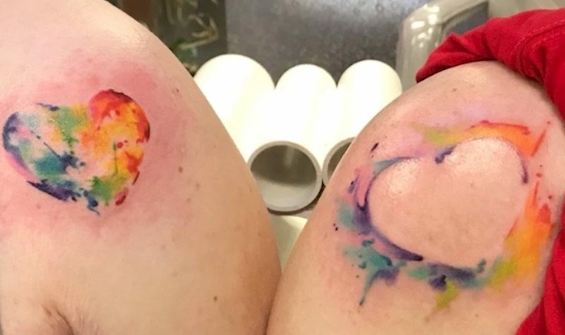 "Dva srca koja se nadopunjuju, mamina i moja tetovaža"