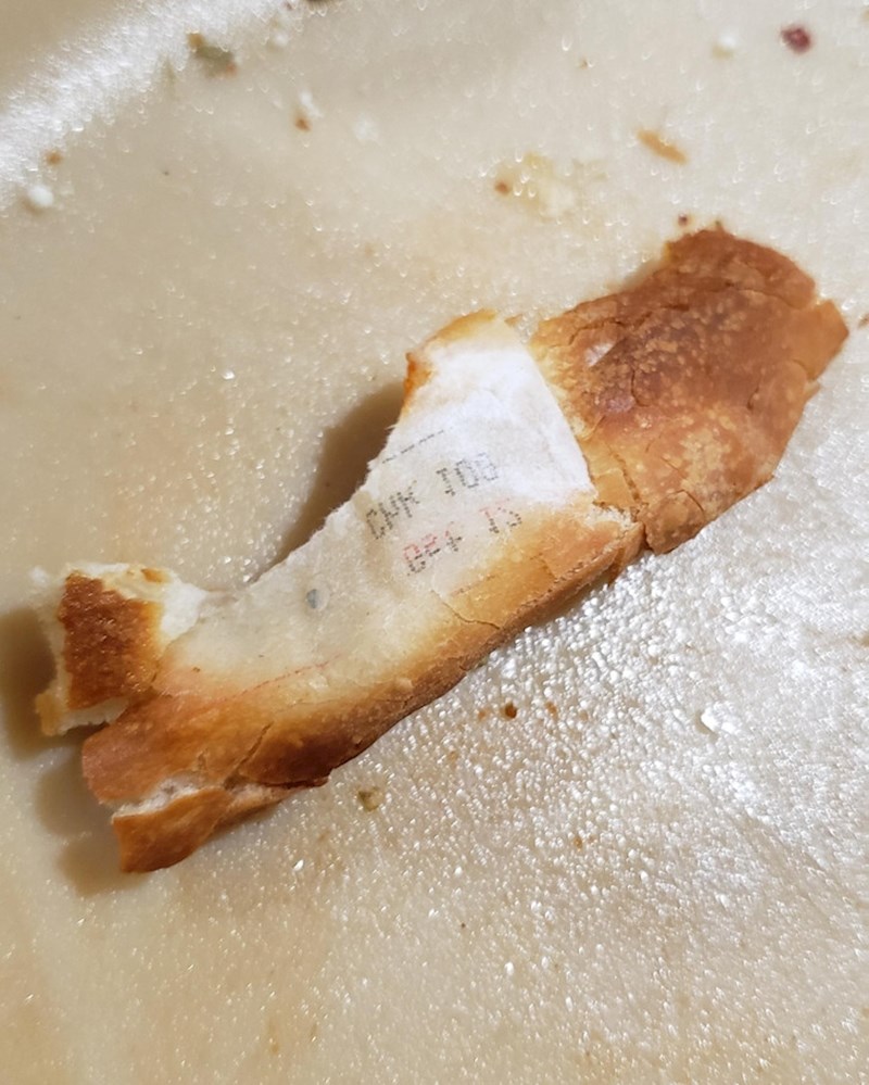 3. "Već je bilo kasno dok sam shvatila da sam pojela više od pola računa"