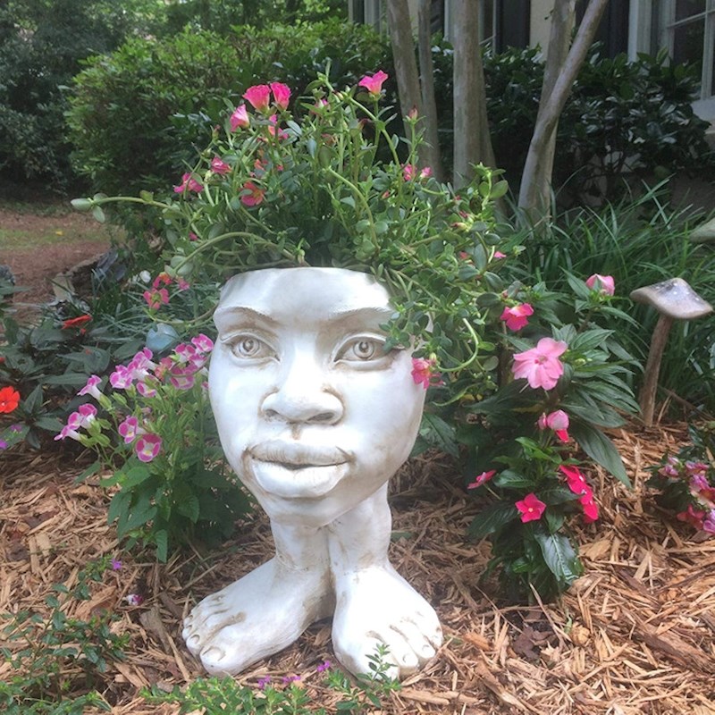 4. Ne možemo odlučiti je li nam ova tegla fora ili grozna