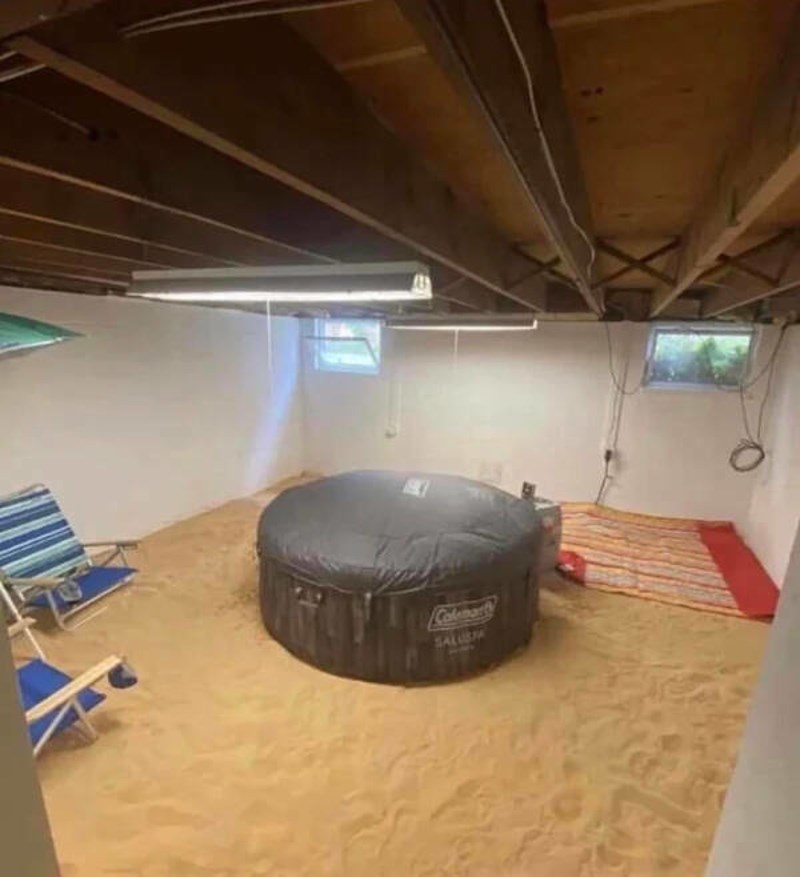 9. Privatna plaža 🤣