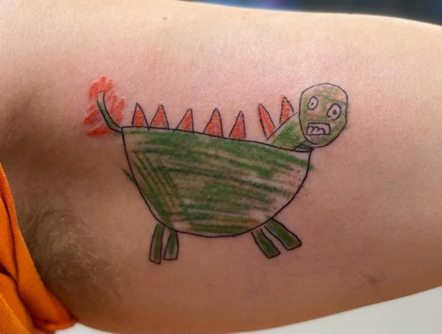 "Tetovirao sam crtež svog malca koji ima šest godina. To mi je definitivno najdraža tetovaža i mislim da je čovjek napravio super posao!"