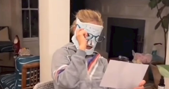 Žena je išla po prvi puta isprobati novu masku za lice, zbog njezine reakcije video je viralni hit