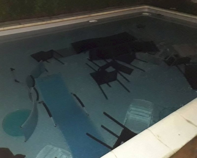 8. "Ah, radosti iznajmljivanja apartmana..."