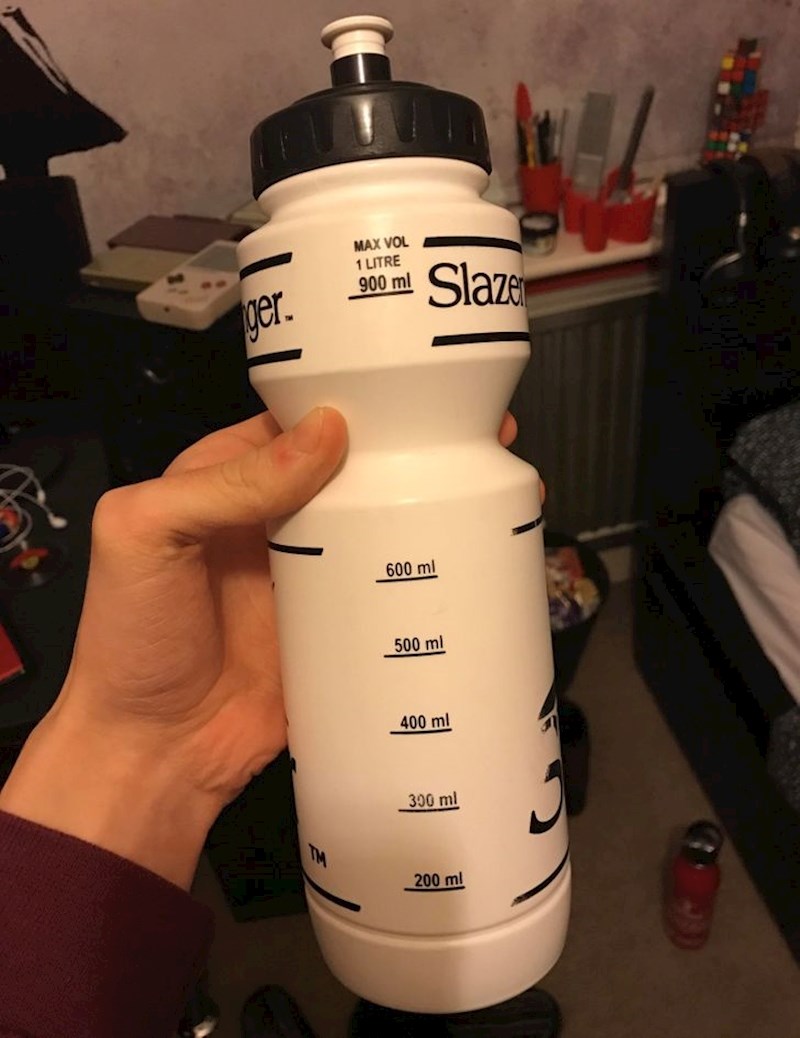 2. "Ako bi neka boca trebala biti prozirna, to je ova, ali ne..."