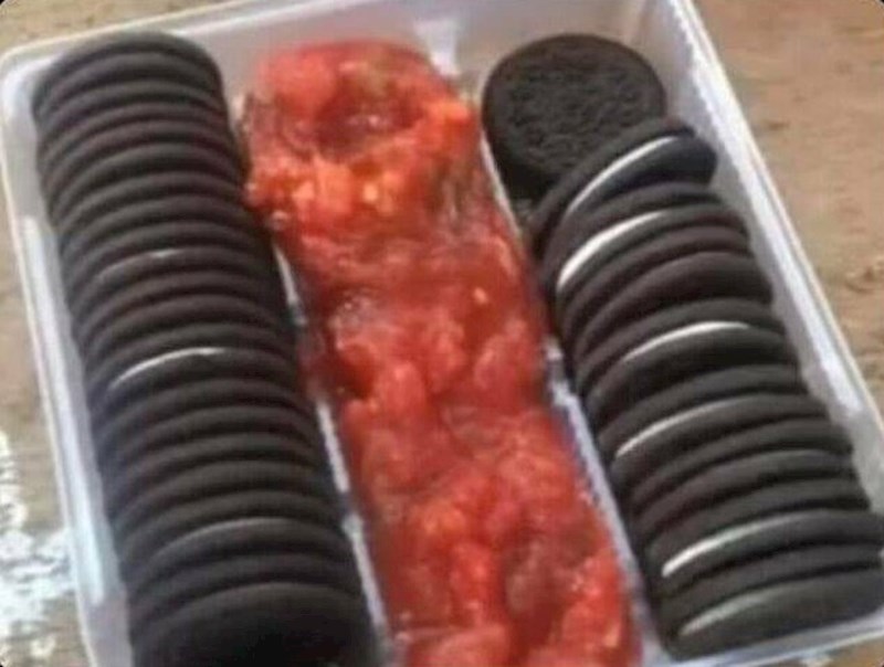 14. Oreo keksi i salsa umak...