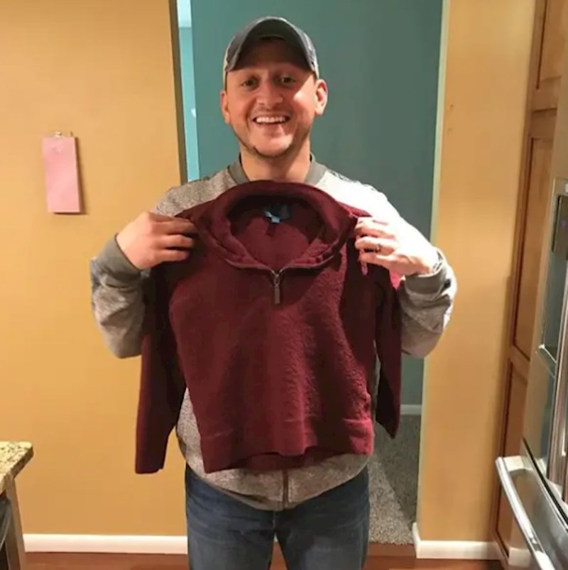 7. "Moja supruga je u pranje stavila moj novi džemper, što samo po sebi nije problem, ali je bio na pogrešnoj temperaturi i sad izgleda ovako."