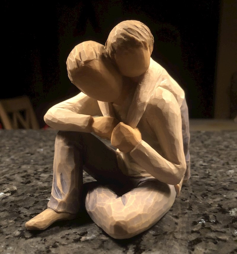 "Moj sin mi je izrezbario ovo remek djelo za Valentinovo, ni ne zna koliko me je usrećio."