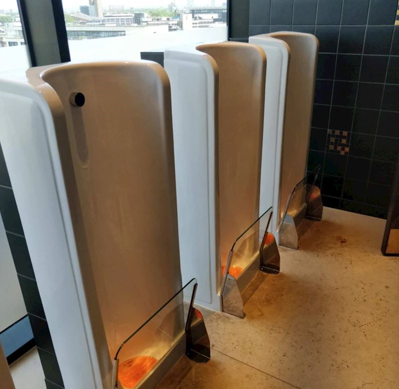 5. Zaštite na pisoarima za stopala