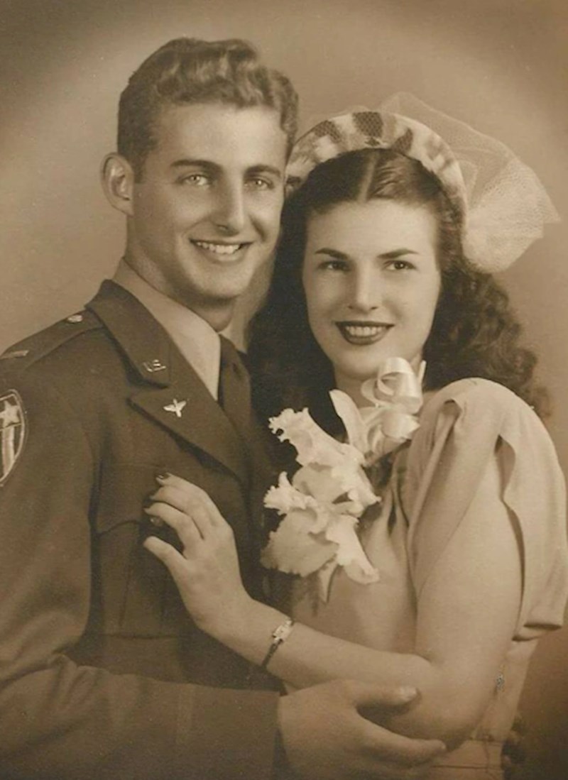 6. "Moj djed i ljubav njegova života - moja baka."