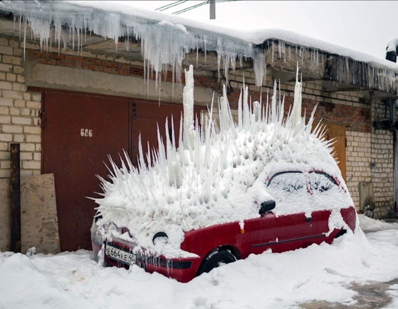 10. Izgled leda na automobilu