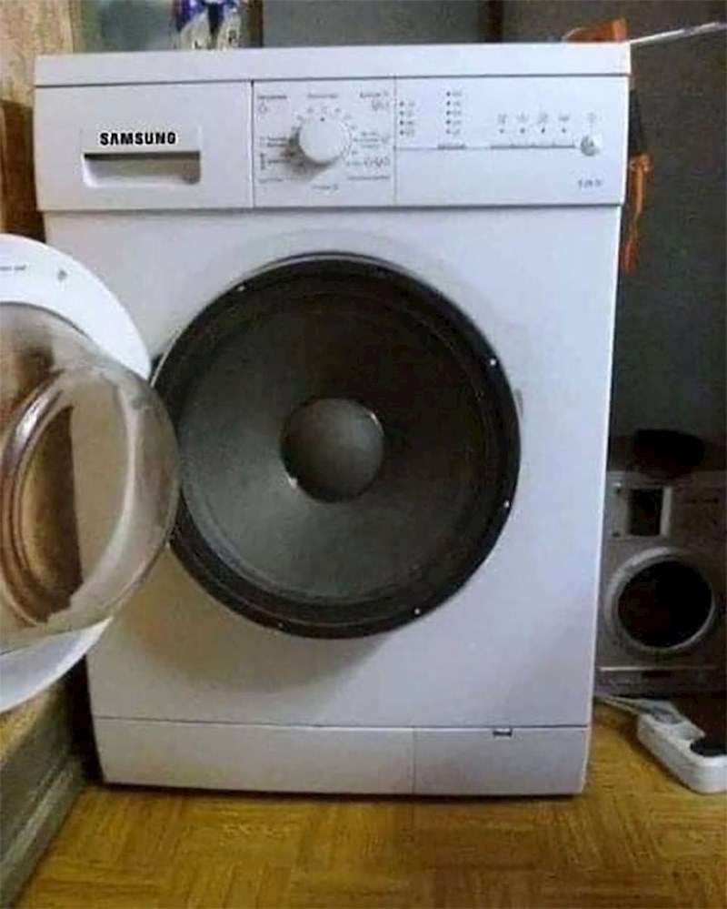 21. Pretvorili su perilicu rublja u veliki zvučnik