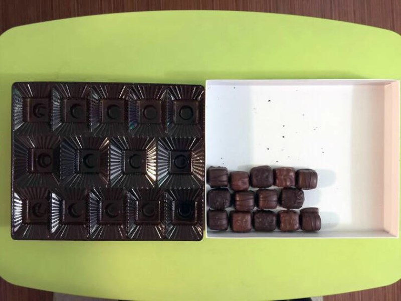 4. "Ovako pakiranje za samo 14 čokoladica..."