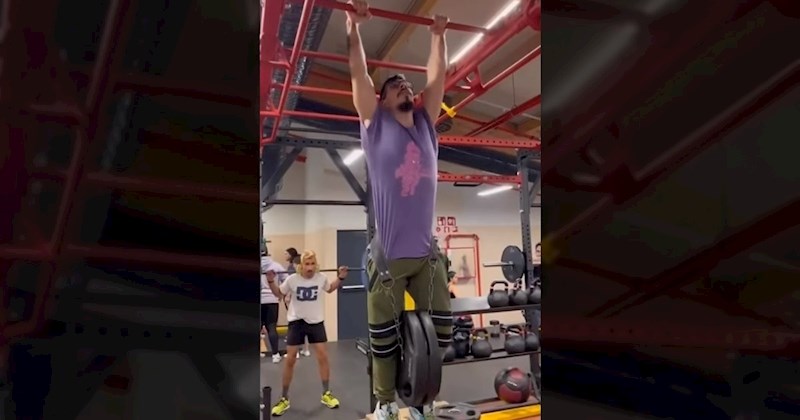 Tip je htio snimiti vježbu koju radi, ali je umjesto toga snimio neplaniranu nezgodu. Video je hit!