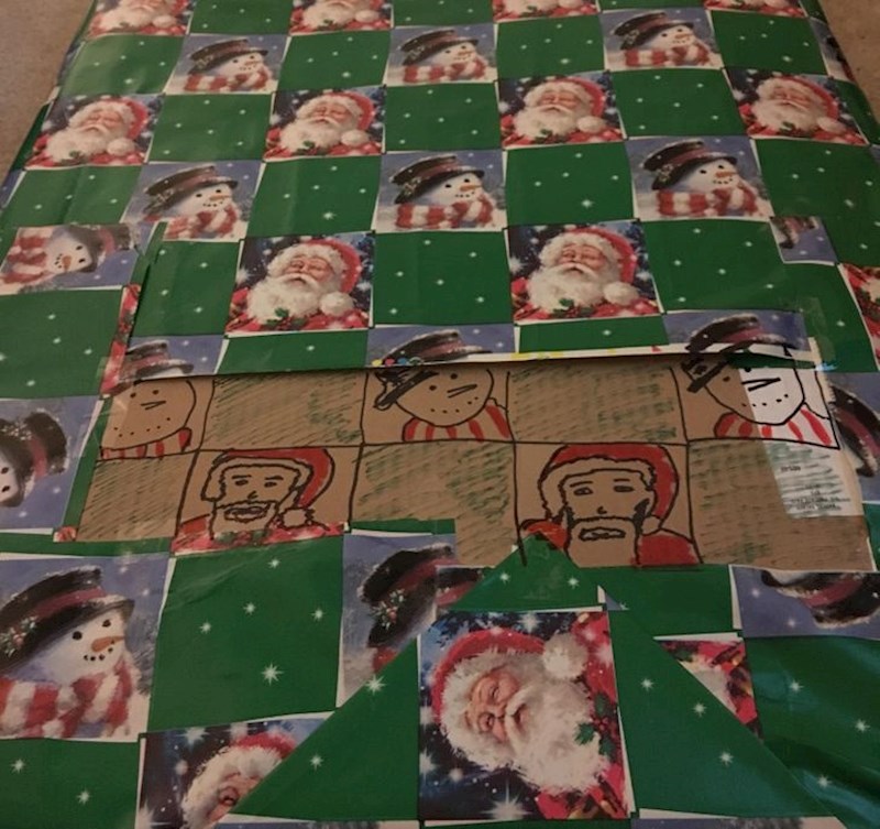 "Taman mi je ponestalo papira pri samom kraju pa sam morao improvizirati. Ni ne vidi se razlika!"