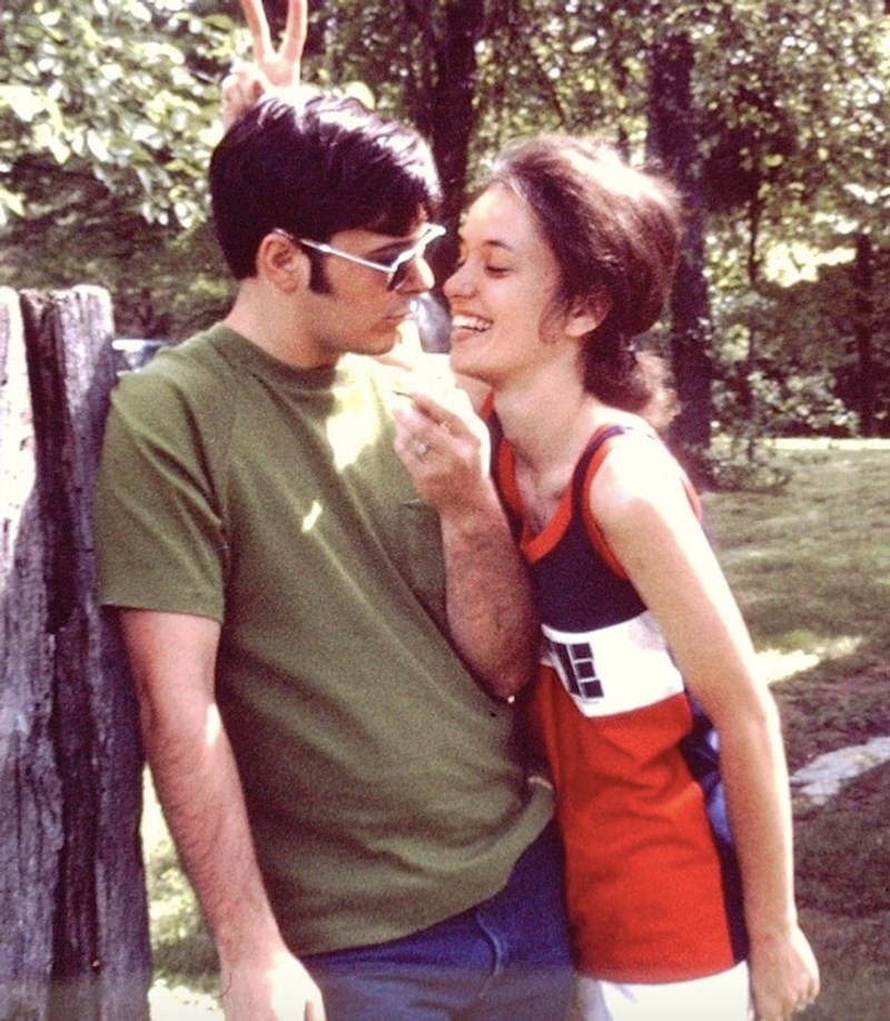 17. "Moji roditelji 1969. godine. I dalje su ovako luckasti kao i onda"