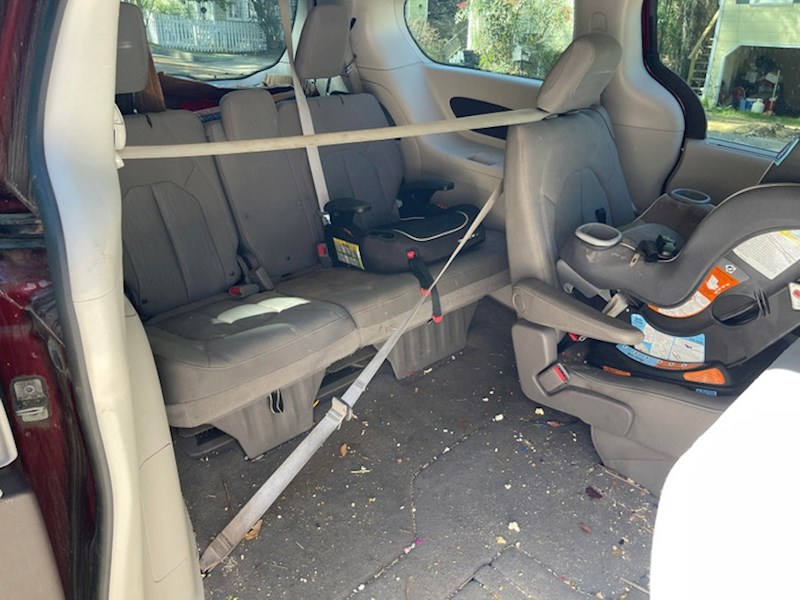 2. "Ostavila sam ih same na pet minuta i evo što su učinili"