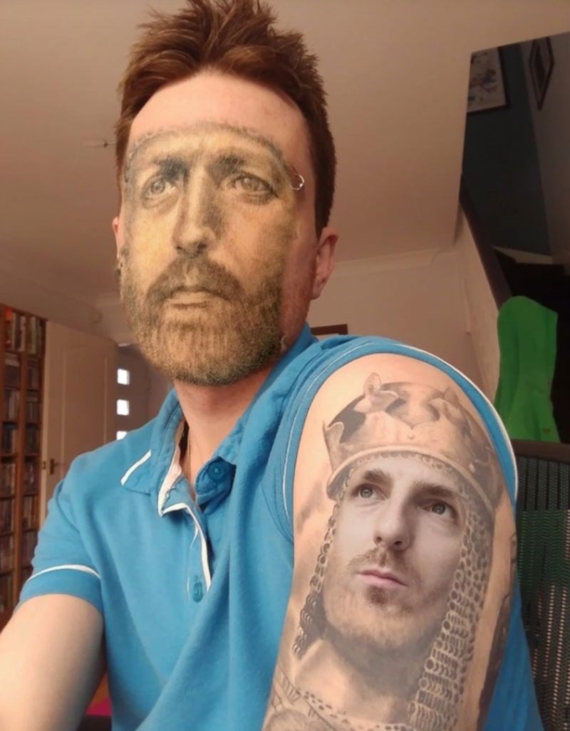 Pomoću aplikacije je "zamijenio" svoje lice s onim na tetovaži.