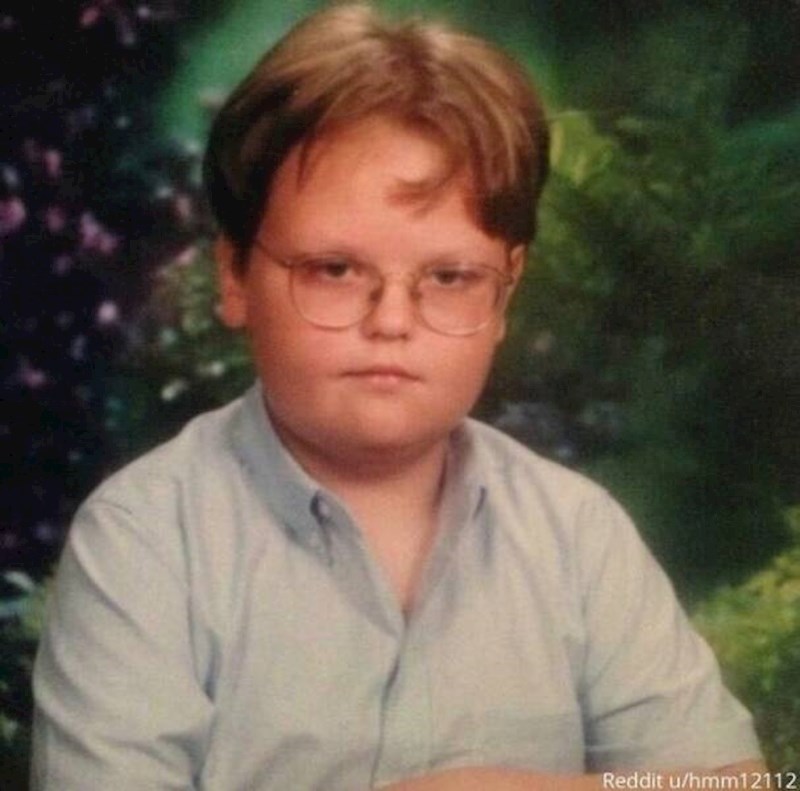 "Ovo je fotografija mog supruga iz jednog razreda u osnovnoj školi. Izgleda kao da mu je dosta života"