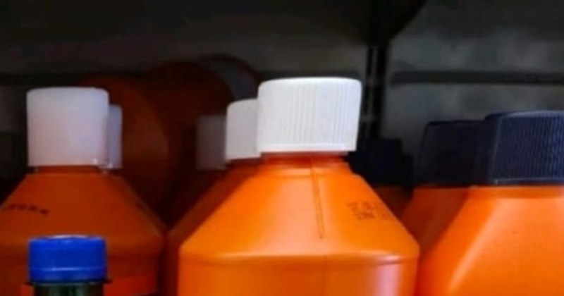 Netko je na polici pokraj sredstava za odmašćivanje pronašao "slijepog putnika", hit je na FB-u