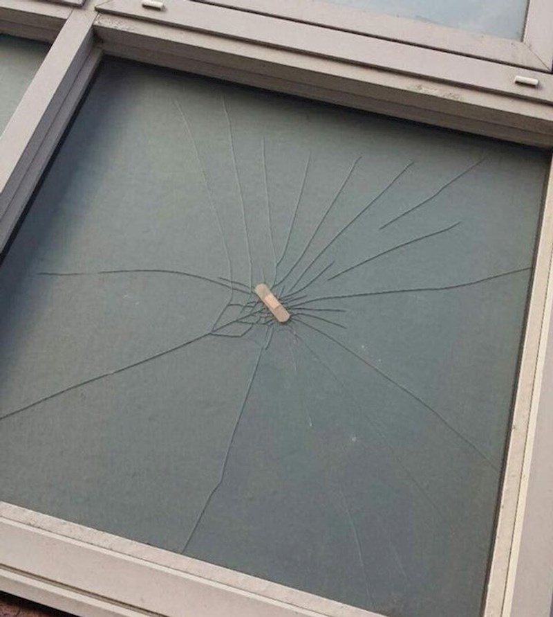 9. Nema onoga što jedan flaster ne može popraviti