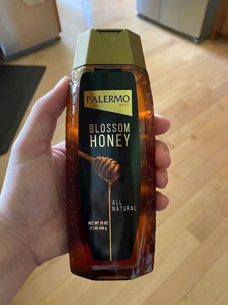 Med koji izgleda kao šampon za kosu