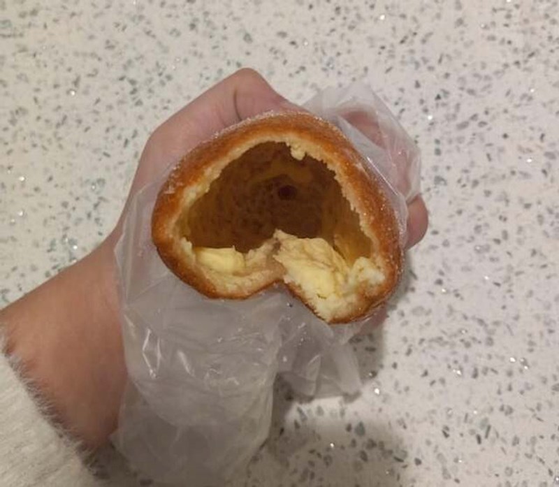 "Namjerno sam kupila ovo pecivo zbog punjenja, a evo koliko je punjenja bilo u njemu"