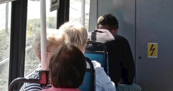 Prizor iz tramvaja u Poljskoj nasmijao je ljude na Fejsu, sve će vam biti jasno kad vidite fotku