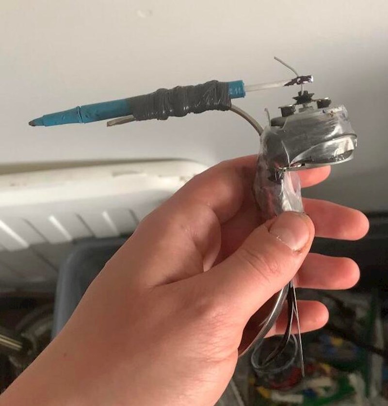 "Napravio sam svoj pištolj za tetoviranje"