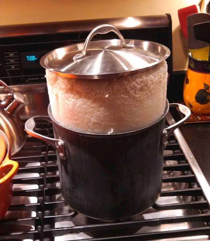 "A samo je trebao skuhati rižu..."