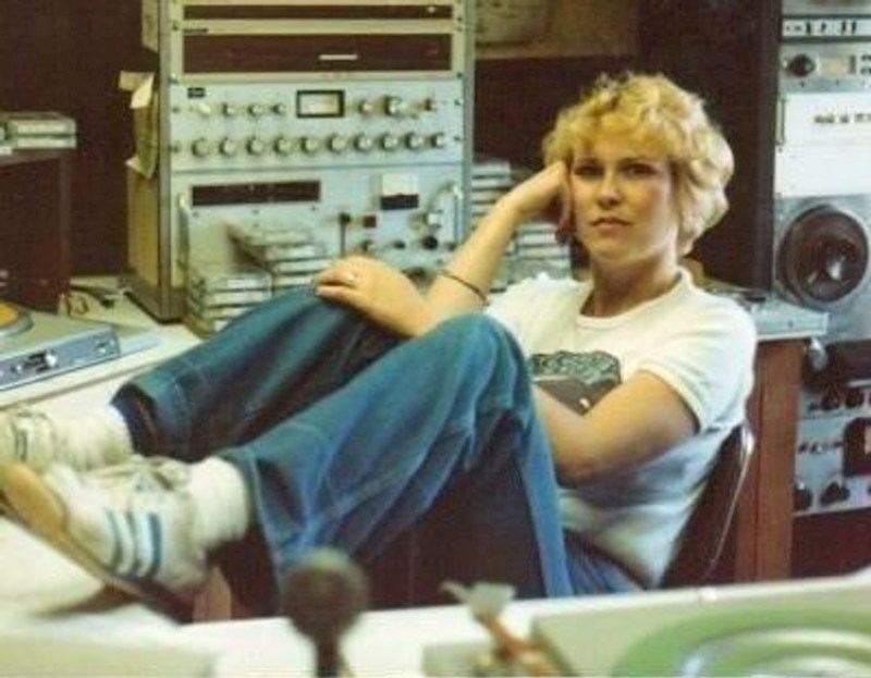 7. "Tek sam nedavno saznala da mi je mama krajem sedamdesetih radila kao DJ na lokalnoj postaji"