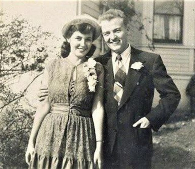 "Vjenčali su se u studenom 1949. godine, a baka je umjesto tipične bijele odlučila nositi zelenu haljinu"