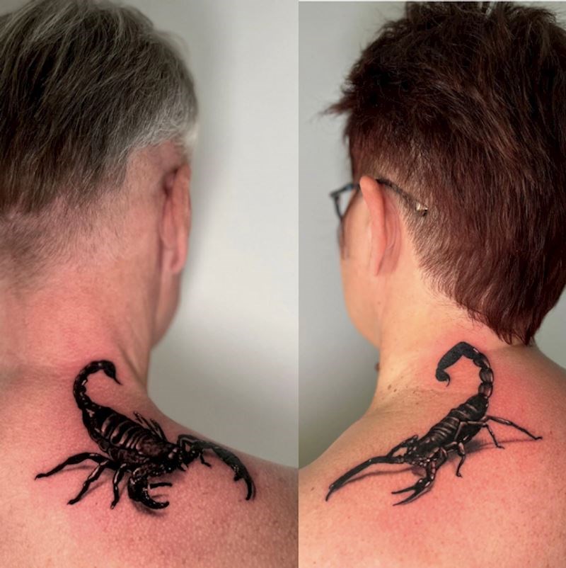 "Prvi put sam tetovirao bračni par koji ima više od 60 godina, htjeli su istu tetovažu i odlučili se za moćnog škorpiona. Razlog je taj što je njihov brak pretrpio svakakve uspone i padove, baš kao što ih može preživjeti i škorpion"