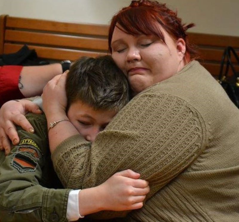 2. "Moj sin i ja na dan kad smo ga službeno posvojili."