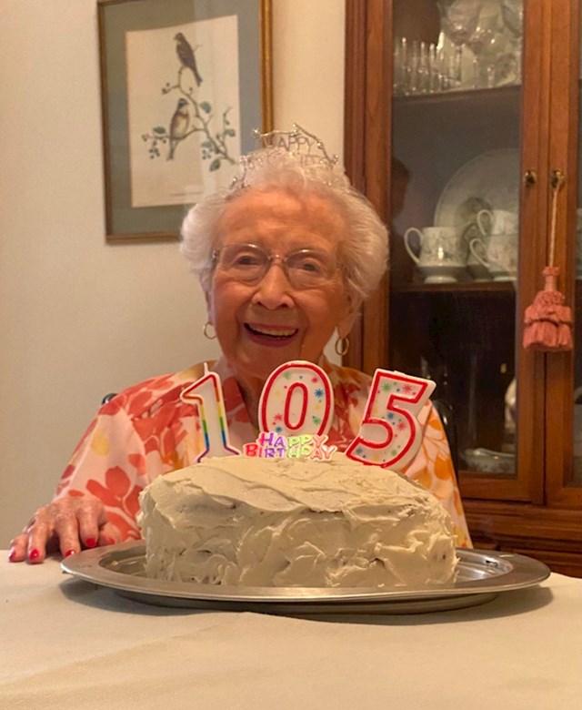 2. "Moja baka je navršila 105 godina"