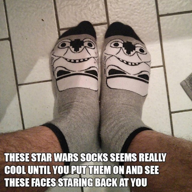 Ove Star Wars čarape čini se prilično kul, dok ih ne obučeš i ugledaš ove face.