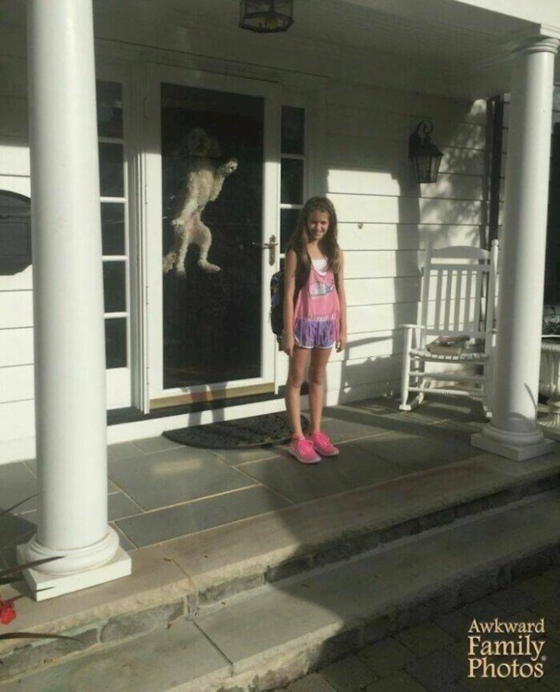 "Prvi dan škole i uzbuđenje u pozadini"